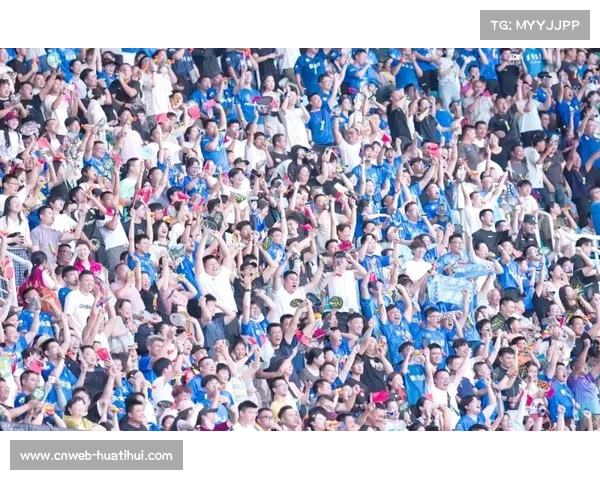 开放日精彩纷呈 促进球队与球迷情感交流