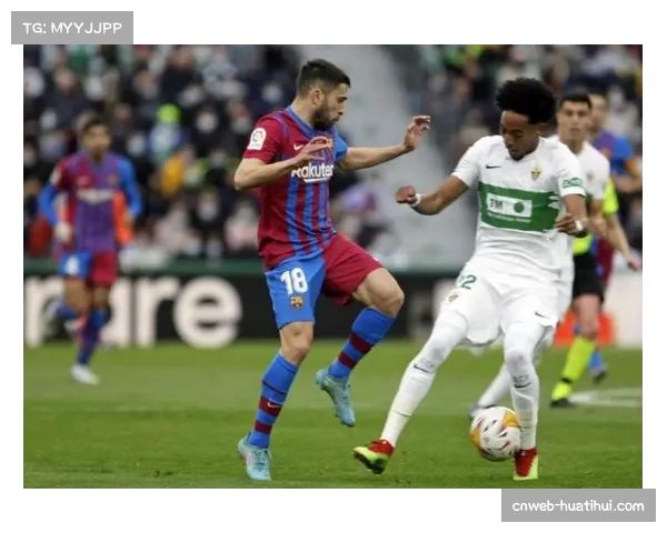 巴萨半场4-1领先贝蒂斯，费兰-托雷斯13分钟戴帽